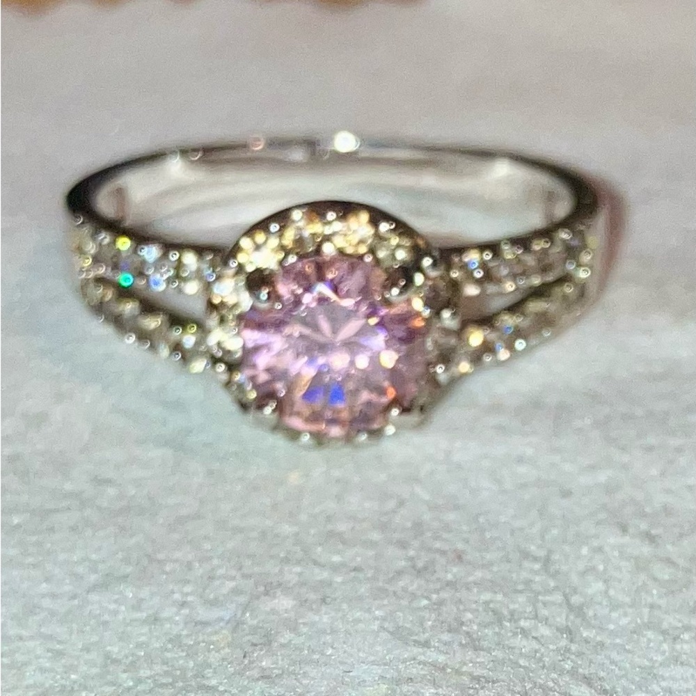 Elegant Pink Stone Silver Ring Size 9